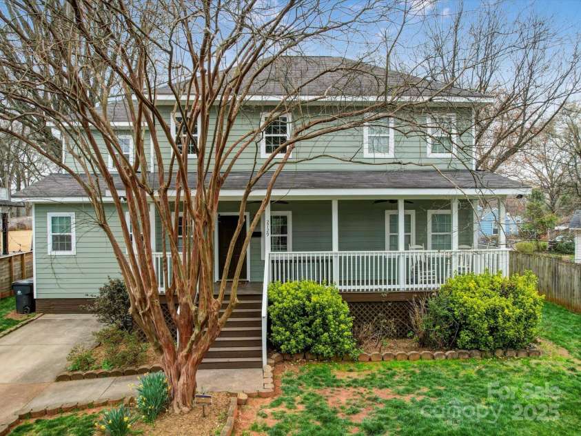 2729 Duncan Avenue, Charlotte, NC 28205.  MLS# CAR4224042, YatesRealty ID 6528. 