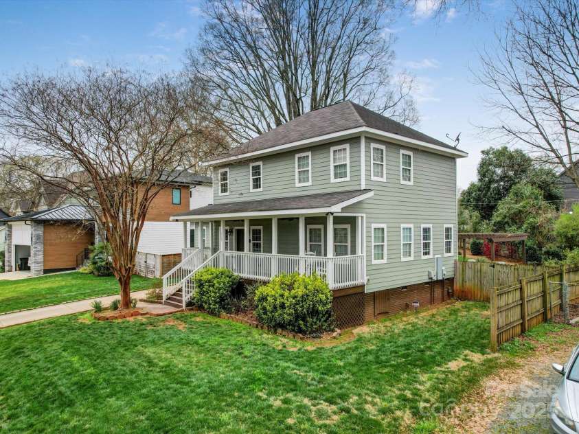 2729 Duncan Avenue, Charlotte, NC 28205.  MLS# CAR4224042, YatesRealty ID 6528. 