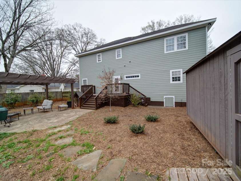 2729 Duncan Avenue, Charlotte, NC 28205.  MLS# CAR4224042, YatesRealty ID 6528. 