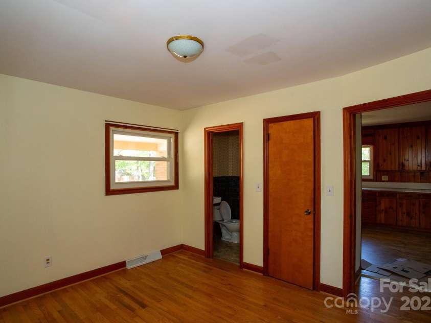 200 Butler Road, Forest City, NC 28043.  MLS# CAR4247623, YatesRealty ID 6529. 