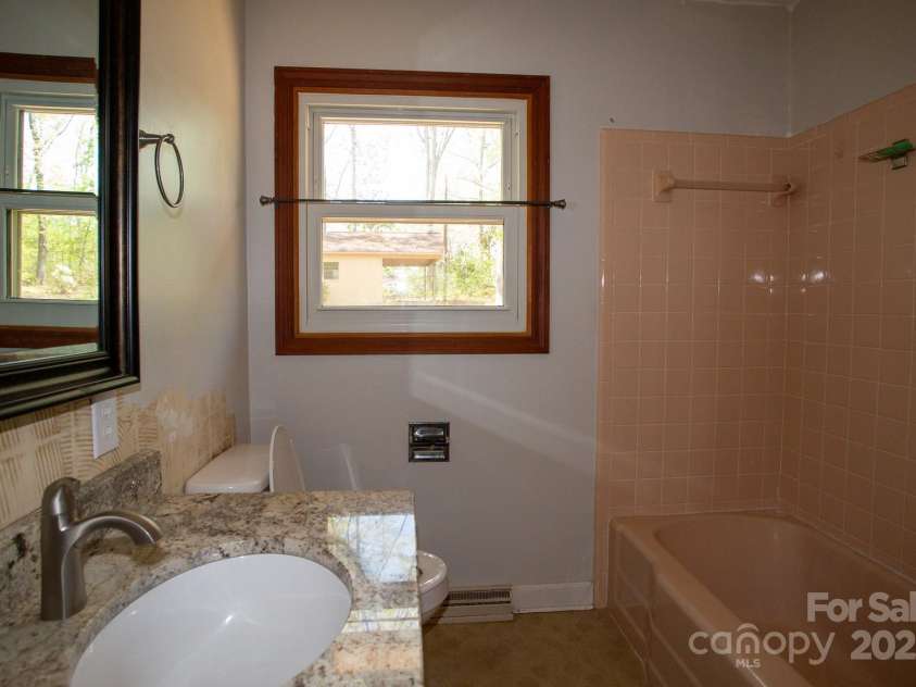 200 Butler Road, Forest City, NC 28043.  MLS# CAR4247623, YatesRealty ID 6529. 