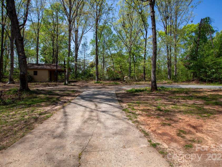 200 Butler Road, Forest City, NC 28043.  MLS# CAR4247623, YatesRealty ID 6529. 