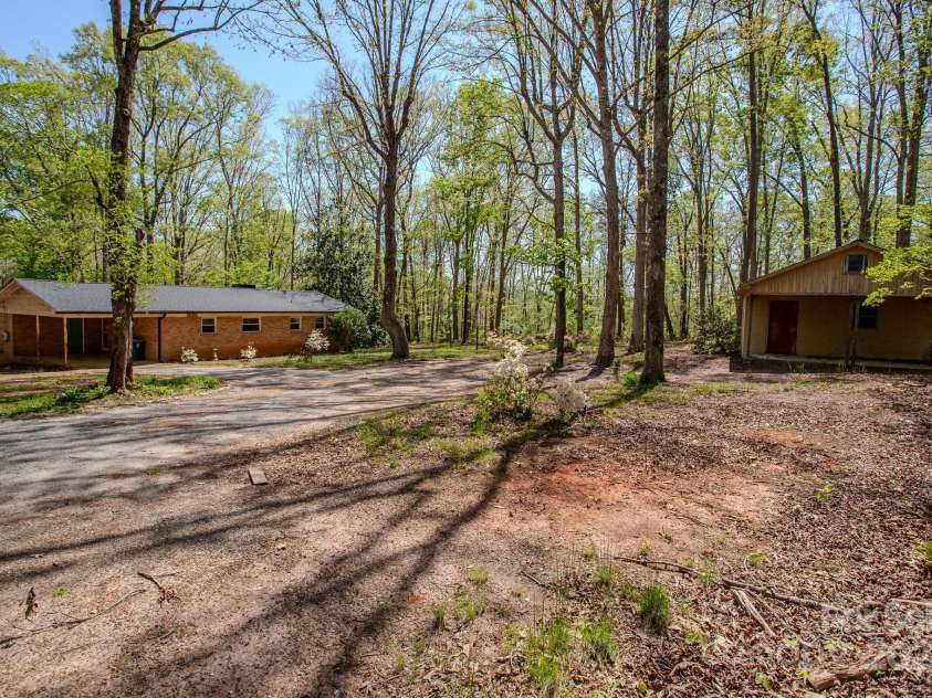 200 Butler Road, Forest City, NC 28043.  MLS# CAR4247623, YatesRealty ID 6529. 