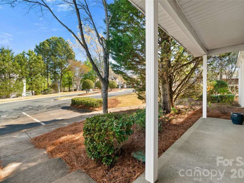 3086 Caldwell Ridge Parkway, Charlotte, NC 28213.  MLS# CAR4361484, YatesRealty ID 6529. 
