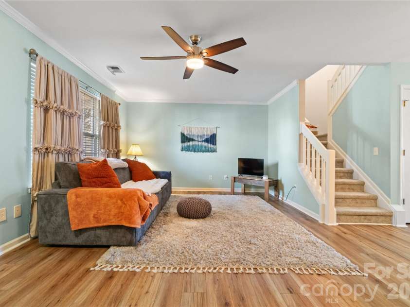 3086 Caldwell Ridge Parkway, Charlotte, NC 28213.  MLS# CAR4361484, YatesRealty ID 6529. 