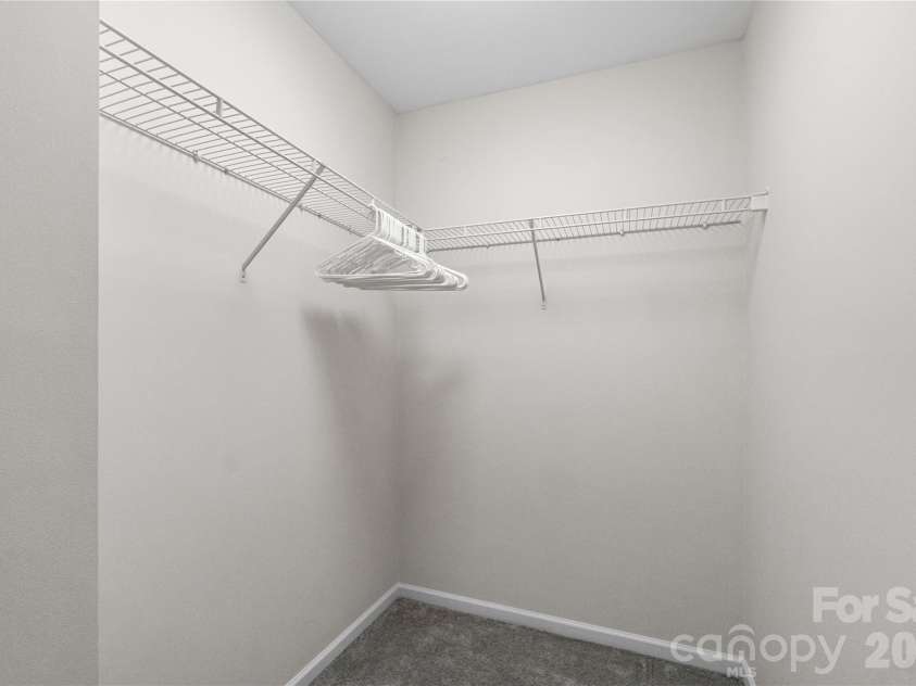 3086 Caldwell Ridge Parkway, Charlotte, NC 28213.  MLS# CAR4361484, YatesRealty ID 6529. 