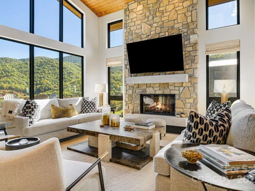 13 Switchgrass Lane, Sylva, NC 28779.  MLS# CAR4307384, YatesRealty ID 653. 