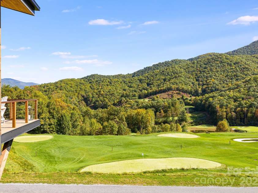 13 Switchgrass Lane, Sylva, NC 28779.  MLS# CAR4307384, YatesRealty ID 653. 