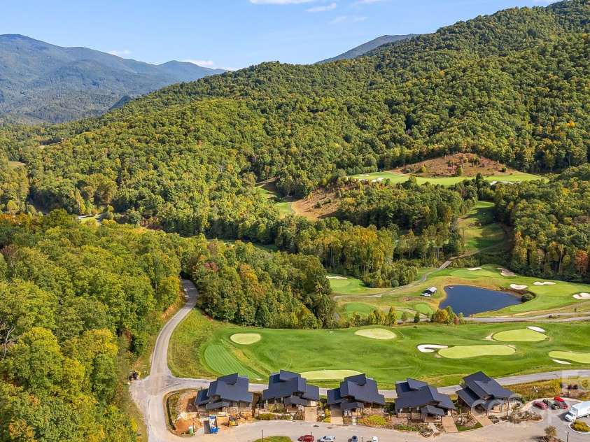 13 Switchgrass Lane, Sylva, NC 28779.  MLS# CAR4307384, YatesRealty ID 653. 