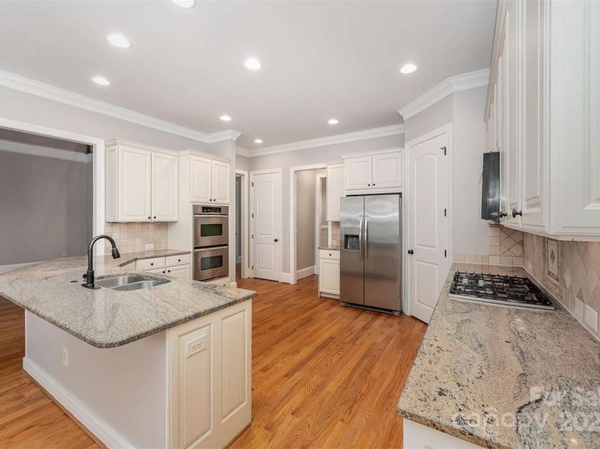 108 Bare Foot Lane, Mooresville, NC 28117.  MLS# CAR4248664, YatesRealty ID 6532. 