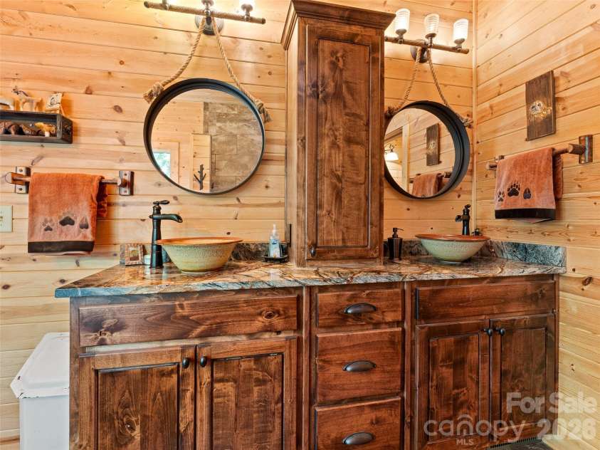 1909 Kentwood Lane, Pisgah Forest, NC 28768.  MLS# CAR4362443, YatesRealty ID 6533. 