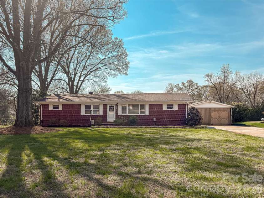 2011 Mountain Creek Road, Albemarle, NC 28001.  MLS# CAR4360482, YatesRealty ID 6534. 