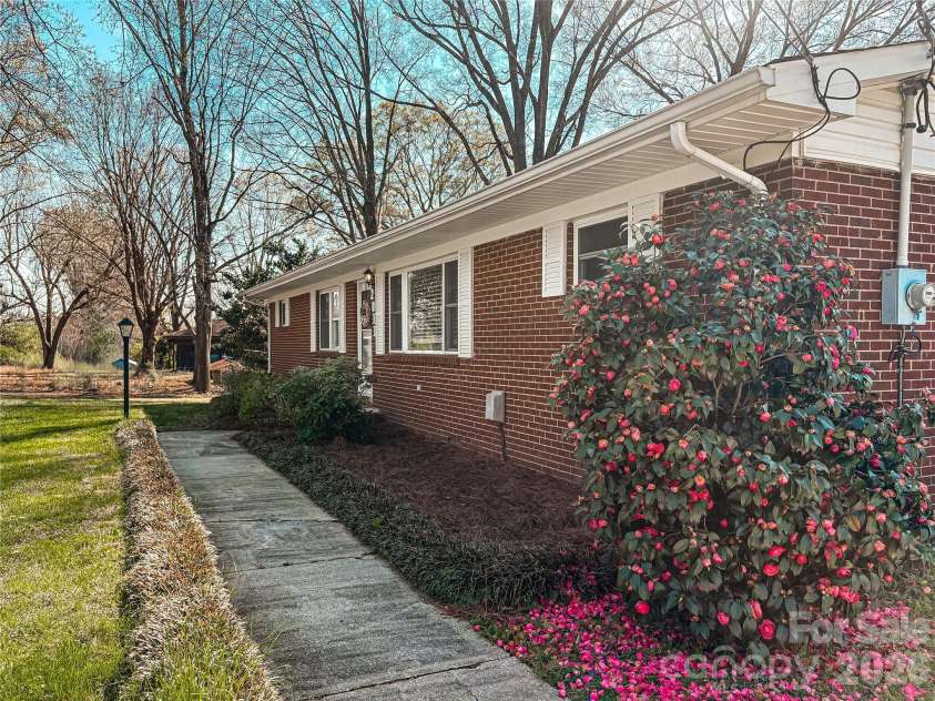 2011 Mountain Creek Road, Albemarle, NC 28001.  MLS# CAR4360482, YatesRealty ID 6534. 