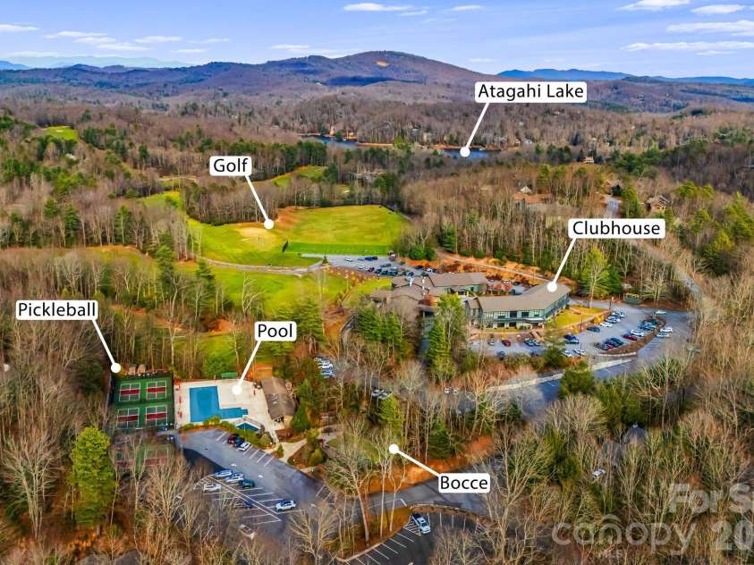 14 Isuhdavga Court, Brevard, NC 28712.  MLS# CAR4361099, YatesRealty ID 6536. 