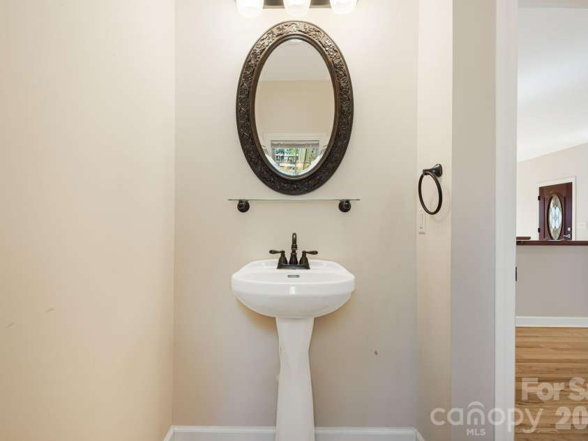 14 Isuhdavga Court, Brevard, NC 28712.  MLS# CAR4361099, YatesRealty ID 6536. Half Bathroom