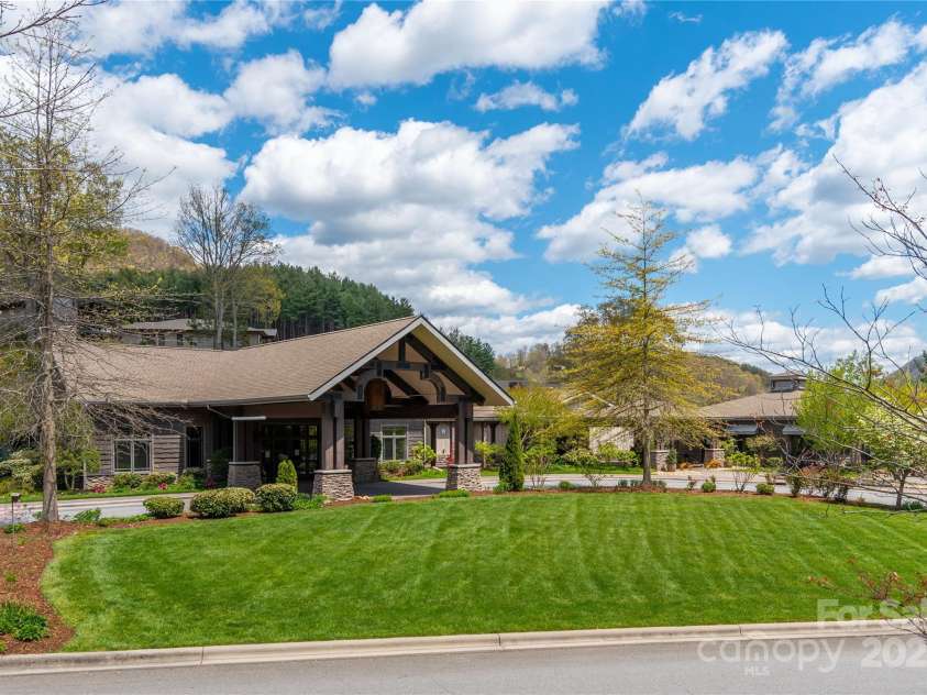 1429 Country Club Drive, Maggie Valley, NC 28751.  MLS# CAR4247939, YatesRealty ID 6536. Club house at Maggie Valley Country Club