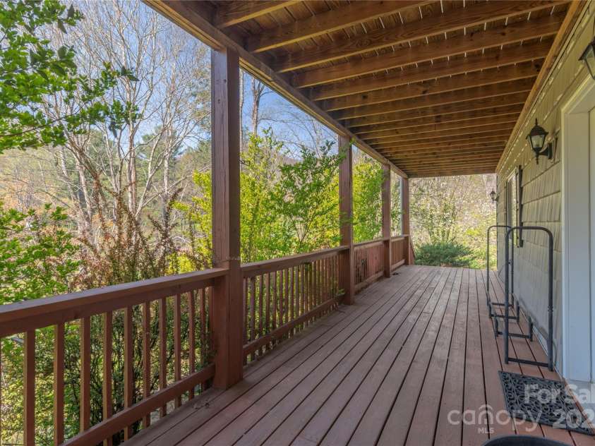 1429 Country Club Drive, Maggie Valley, NC 28751.  MLS# CAR4247939, YatesRealty ID 6536. Lower level deck
