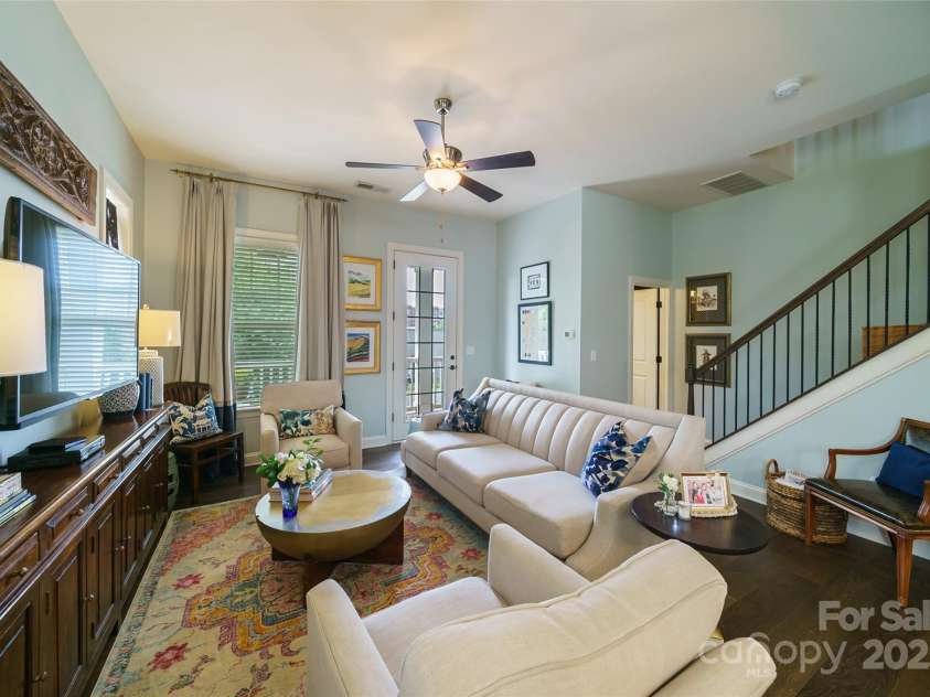 2355 Crockett Park Place, Charlotte, NC 28203.  MLS# CAR4247021, YatesRealty ID 6537. 