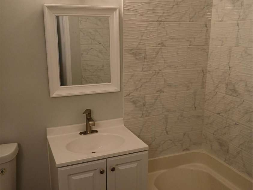 2822 Royston Road, Charlotte, NC 28208.  MLS# CAR4244061, YatesRealty ID 6538. 