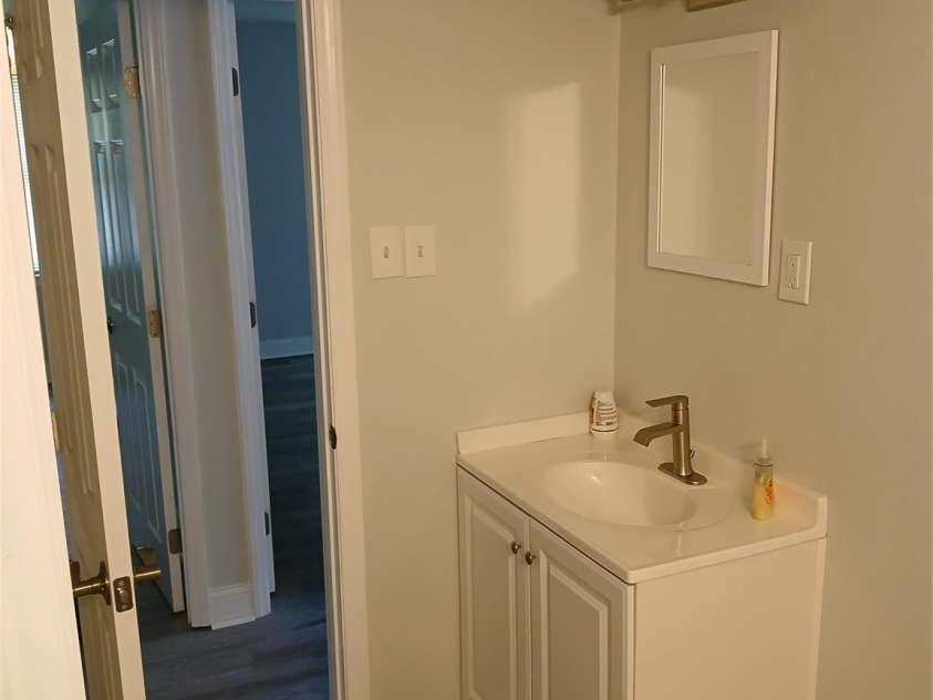 2822 Royston Road, Charlotte, NC 28208.  MLS# CAR4244061, YatesRealty ID 6538. 