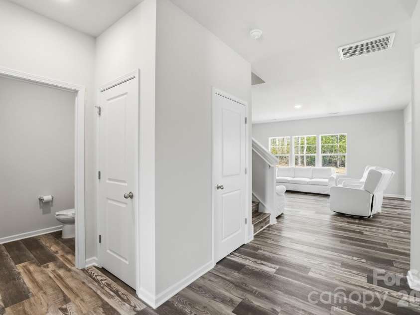 3248 Killian Road, Lincolnton, NC 28092.  MLS# CAR4361583, YatesRealty ID 6538. 