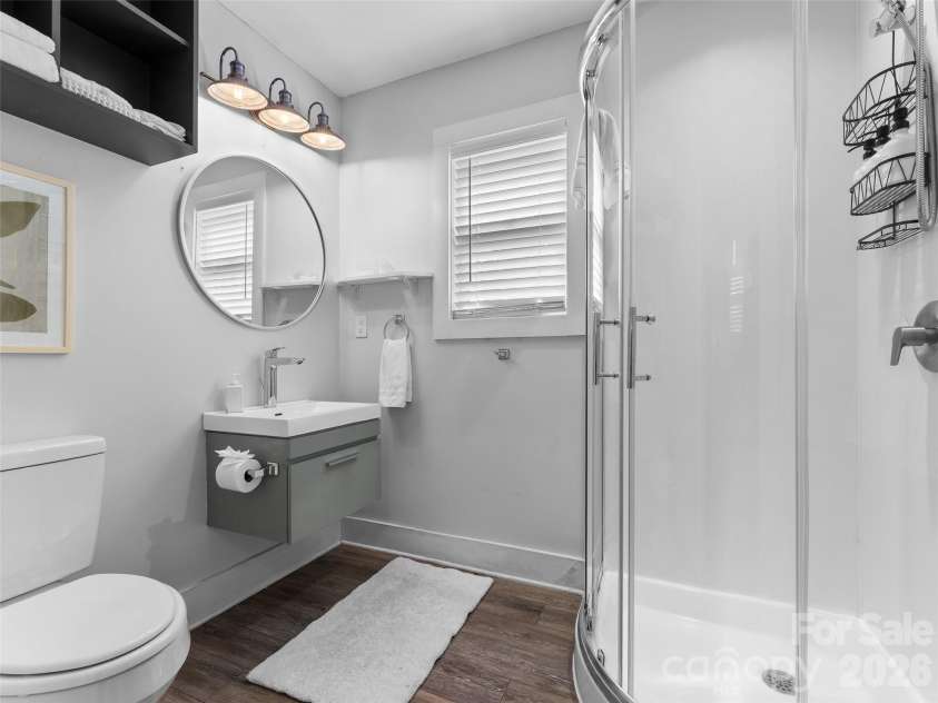 175 Duckworth Avenue, Brevard, NC 28712.  MLS# CAR4361938, YatesRealty ID 6539. Unit A - Full Bathroom