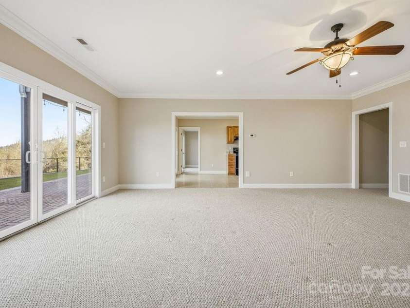 38 Sweetwater Oaks Drive, Fletcher, NC 28732.  MLS# CAR4331629, YatesRealty ID 654. 