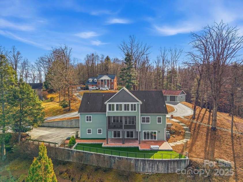38 Sweetwater Oaks Drive, Fletcher, NC 28732.  MLS# CAR4331629, YatesRealty ID 654. 