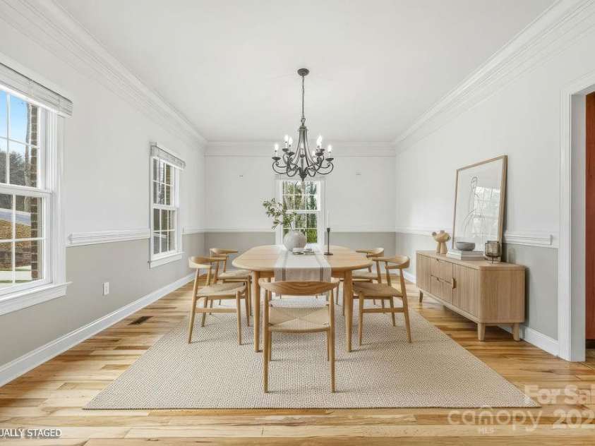 38 Sweetwater Oaks Drive, Fletcher, NC 28732.  MLS# CAR4331629, YatesRealty ID 654. Virtually staged dining room