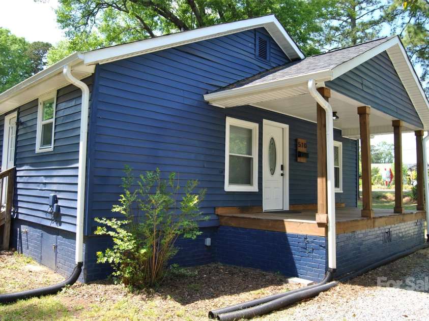 510 Belmont Mount Holly Road, Belmont, NC 28012.  MLS# CAR4248828, YatesRealty ID 6540. 