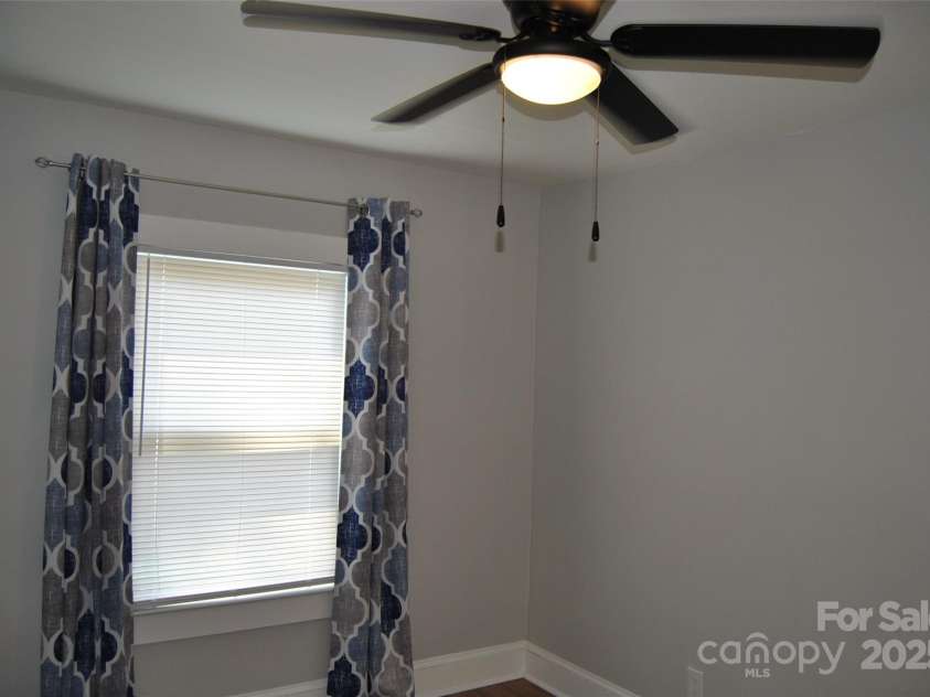 510 Belmont Mount Holly Road, Belmont, NC 28012.  MLS# CAR4248828, YatesRealty ID 6540. 