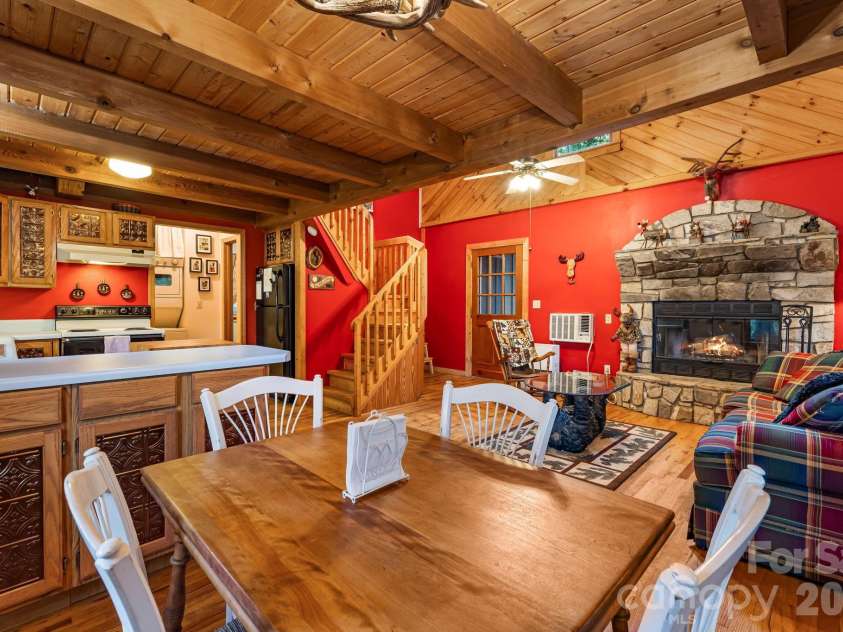 180 Grace Way, Green Mountain, NC 28740.  MLS# CAR4361889, YatesRealty ID 6541. 