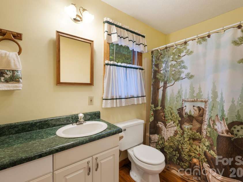 180 Grace Way, Green Mountain, NC 28740.  MLS# CAR4361889, YatesRealty ID 6541. 