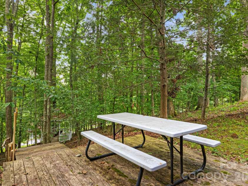 180 Grace Way, Green Mountain, NC 28740.  MLS# CAR4361889, YatesRealty ID 6541. 