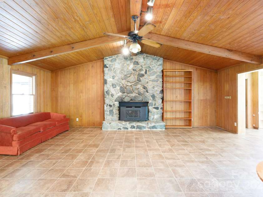 567 Willie Lane, York, SC 29745.  MLS# CAR4248844, YatesRealty ID 6541. 