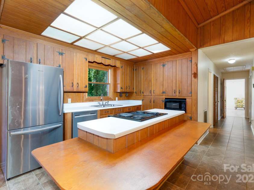 567 Willie Lane, York, SC 29745.  MLS# CAR4248844, YatesRealty ID 6541. 