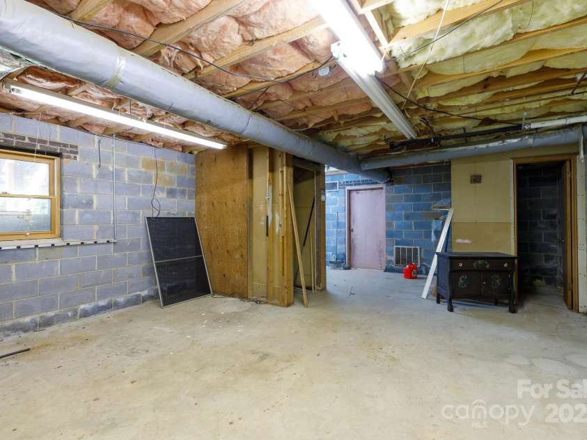 567 Willie Lane, York, SC 29745.  MLS# CAR4248844, YatesRealty ID 6541. 