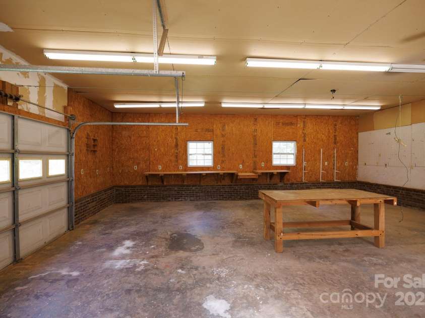 567 Willie Lane, York, SC 29745.  MLS# CAR4248844, YatesRealty ID 6541. 