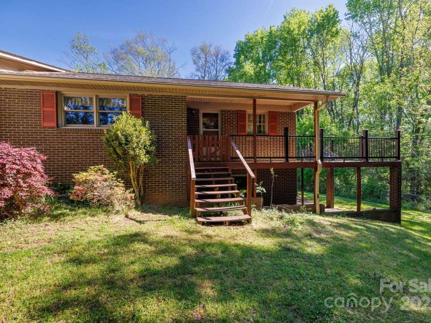 567 Willie Lane, York, SC 29745.  MLS# CAR4248844, YatesRealty ID 6541. 