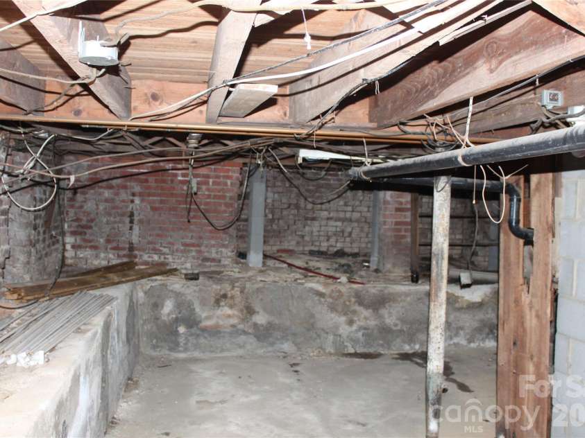 2210 Cannon Boulevard, Kannapolis, NC 28083.  MLS# CAR4355832, YatesRealty ID 6543. BASEMENT