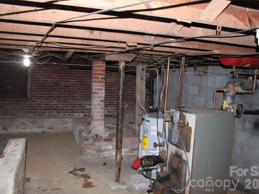 2210 Cannon Boulevard, Kannapolis, NC 28083.  MLS# CAR4355832, YatesRealty ID 6543. BASEMENT