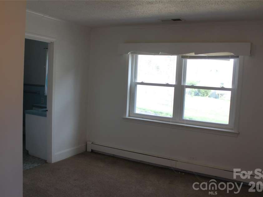 2210 Cannon Boulevard, Kannapolis, NC 28083.  MLS# CAR4355832, YatesRealty ID 6543. BEDROOM