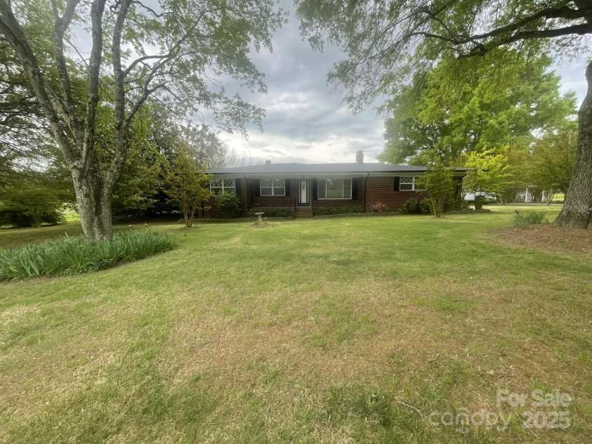 1620 Moss Springs Road, Albemarle, NC 28001.  MLS# CAR4248855, YatesRealty ID 6544. 