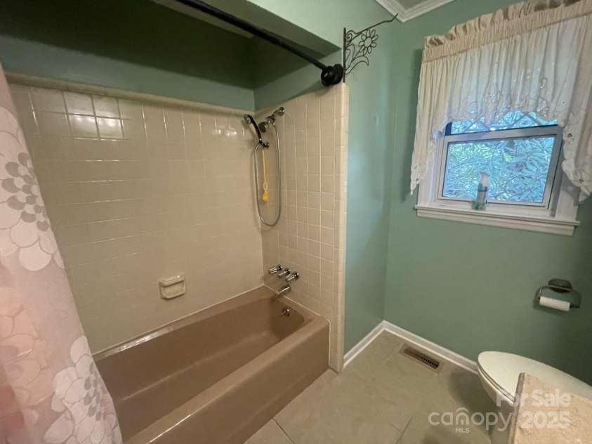 1620 Moss Springs Road, Albemarle, NC 28001.  MLS# CAR4248855, YatesRealty ID 6544. 