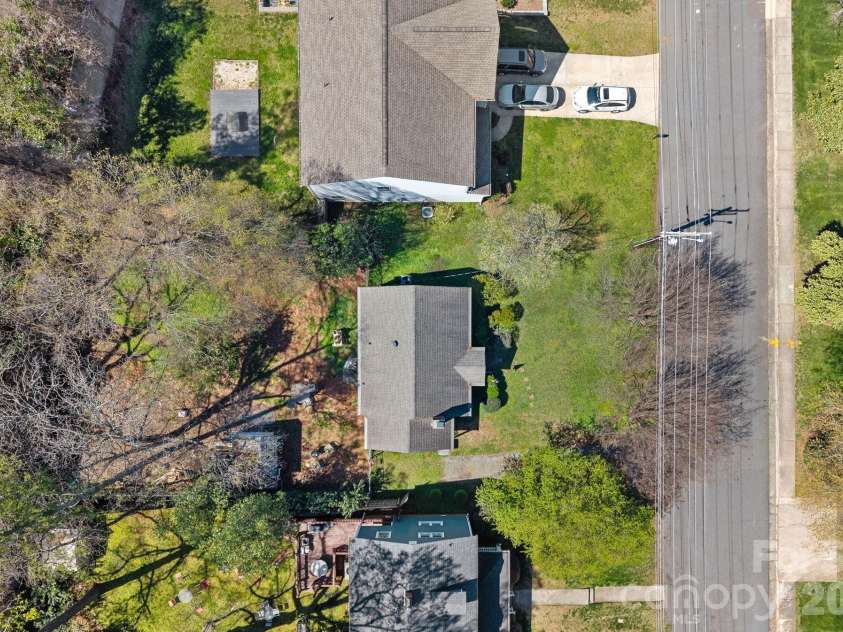 2818 Shenandoah Avenue, Charlotte, NC 28205.  MLS# CAR4362399, YatesRealty ID 6544. 