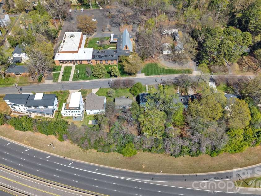 2818 Shenandoah Avenue, Charlotte, NC 28205.  MLS# CAR4362399, YatesRealty ID 6544. 