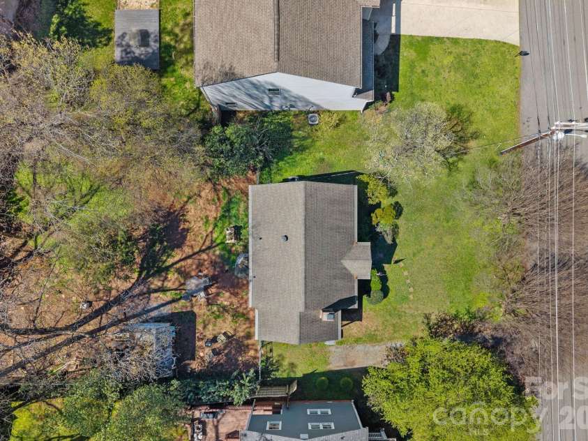 2818 Shenandoah Avenue, Charlotte, NC 28205.  MLS# CAR4362399, YatesRealty ID 6544. 