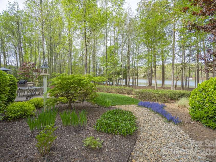 716 Scout Road, Lexington, NC 27292.  MLS# CAR4248886, YatesRealty ID 6545. 