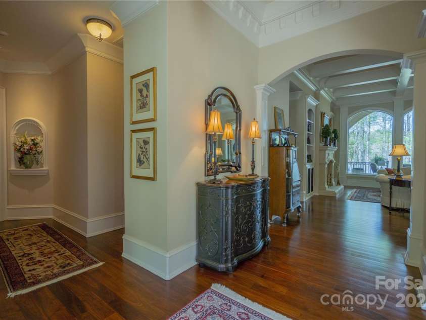 716 Scout Road, Lexington, NC 27292.  MLS# CAR4248886, YatesRealty ID 6545. 