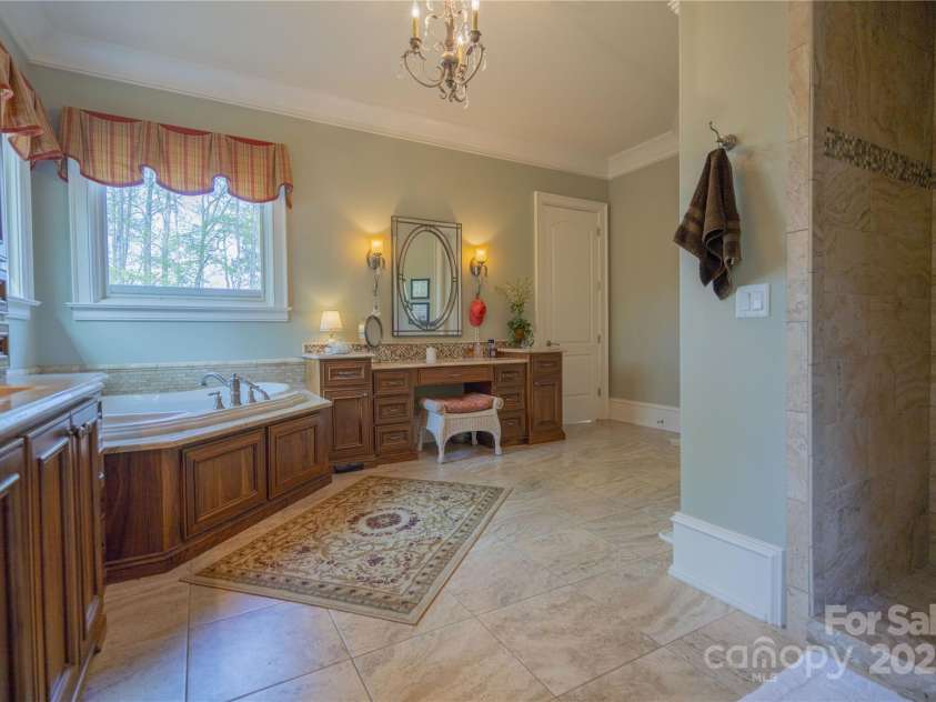 716 Scout Road, Lexington, NC 27292.  MLS# CAR4248886, YatesRealty ID 6545. 